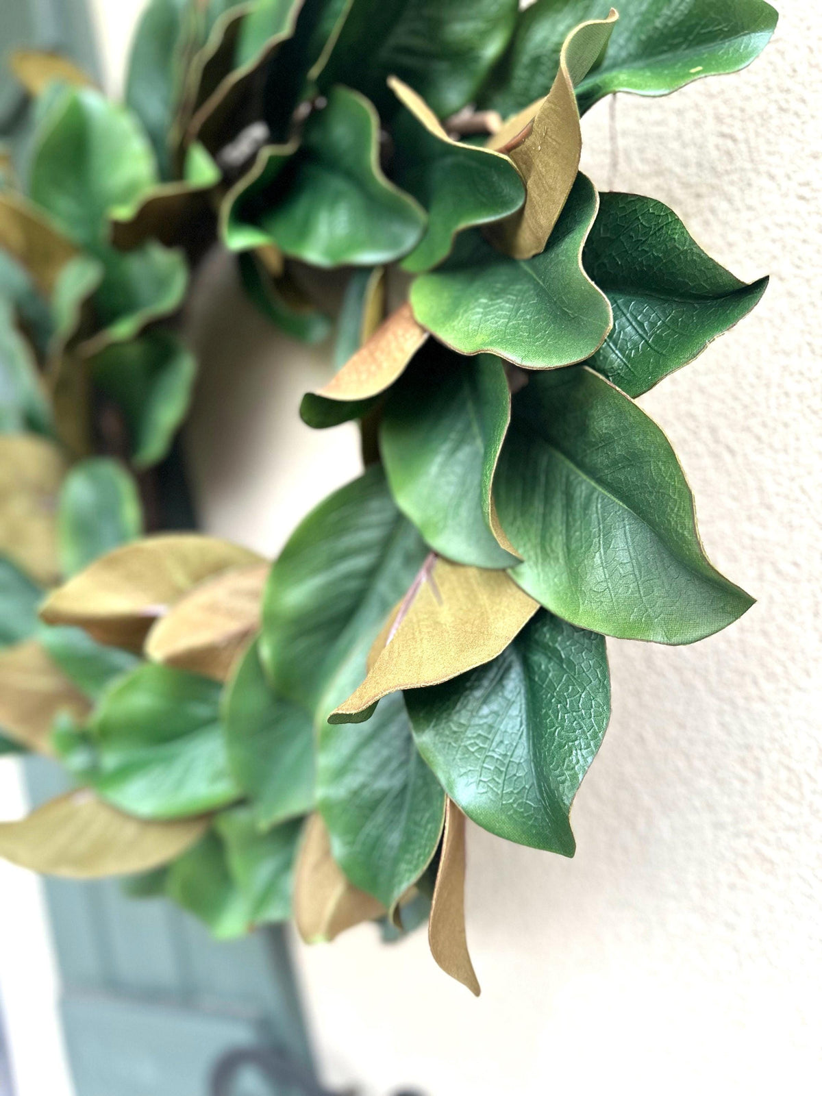 Realistic Magnolia Wreath for Front Door Artificial Magnolia Wreath Year Round All Season Door Wreath Housewarming Gift Summer Fall Wreath
