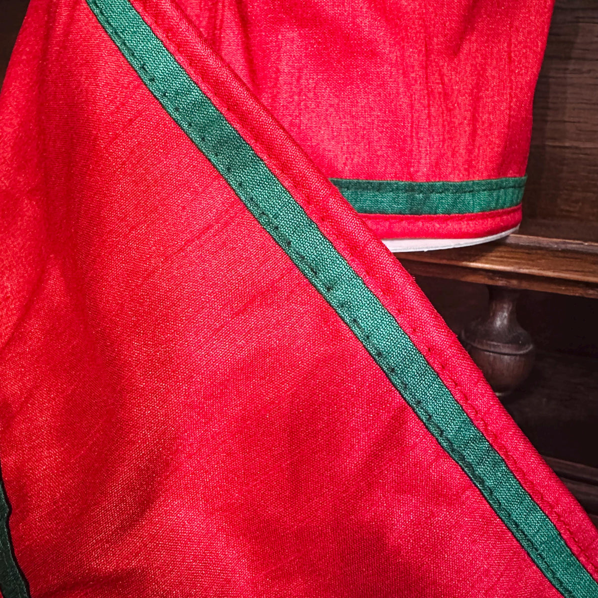 Red Christmas Ribbon, Double Sided Wired Ribbon with Green Edge, Holiday Ribbon for Wreaths, Bows & Gift Wrapping