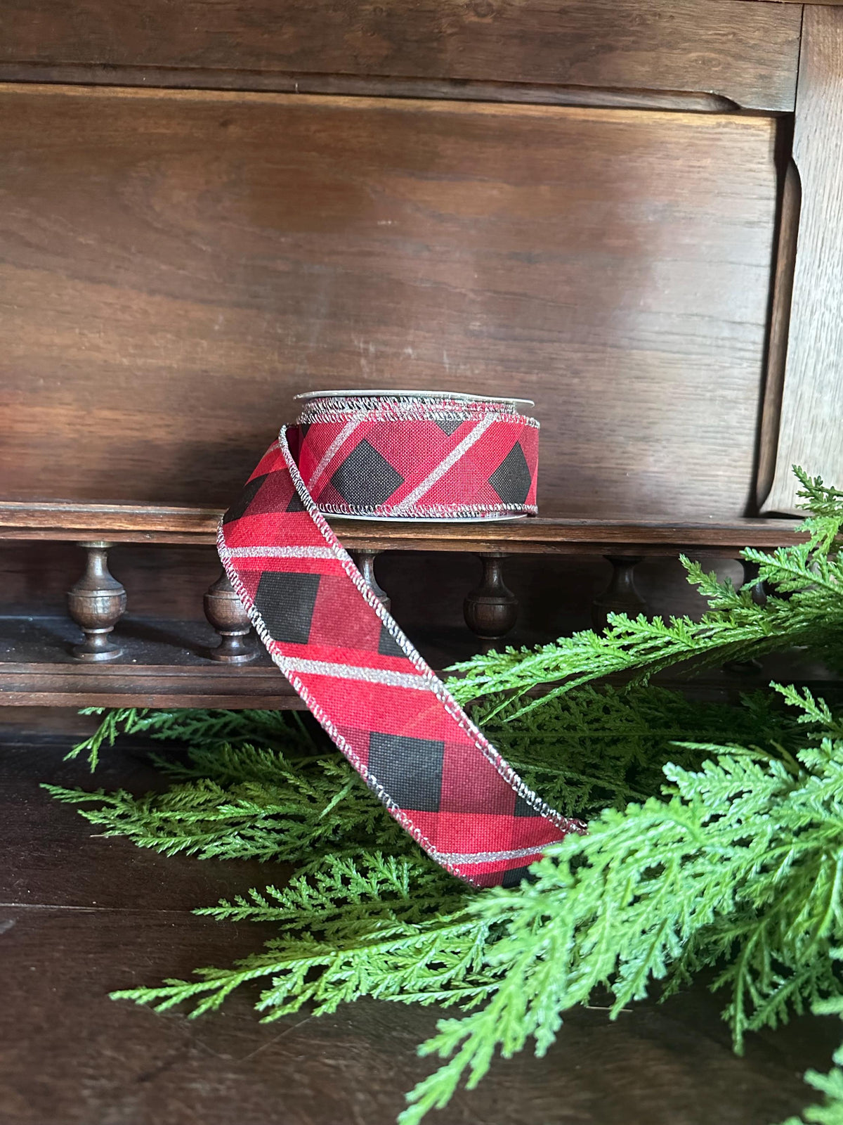 Buffalo Plaid Ribbon Metallic Trim for Christmas Wreath Bows, Gift Wrap Accent (10 Yards)