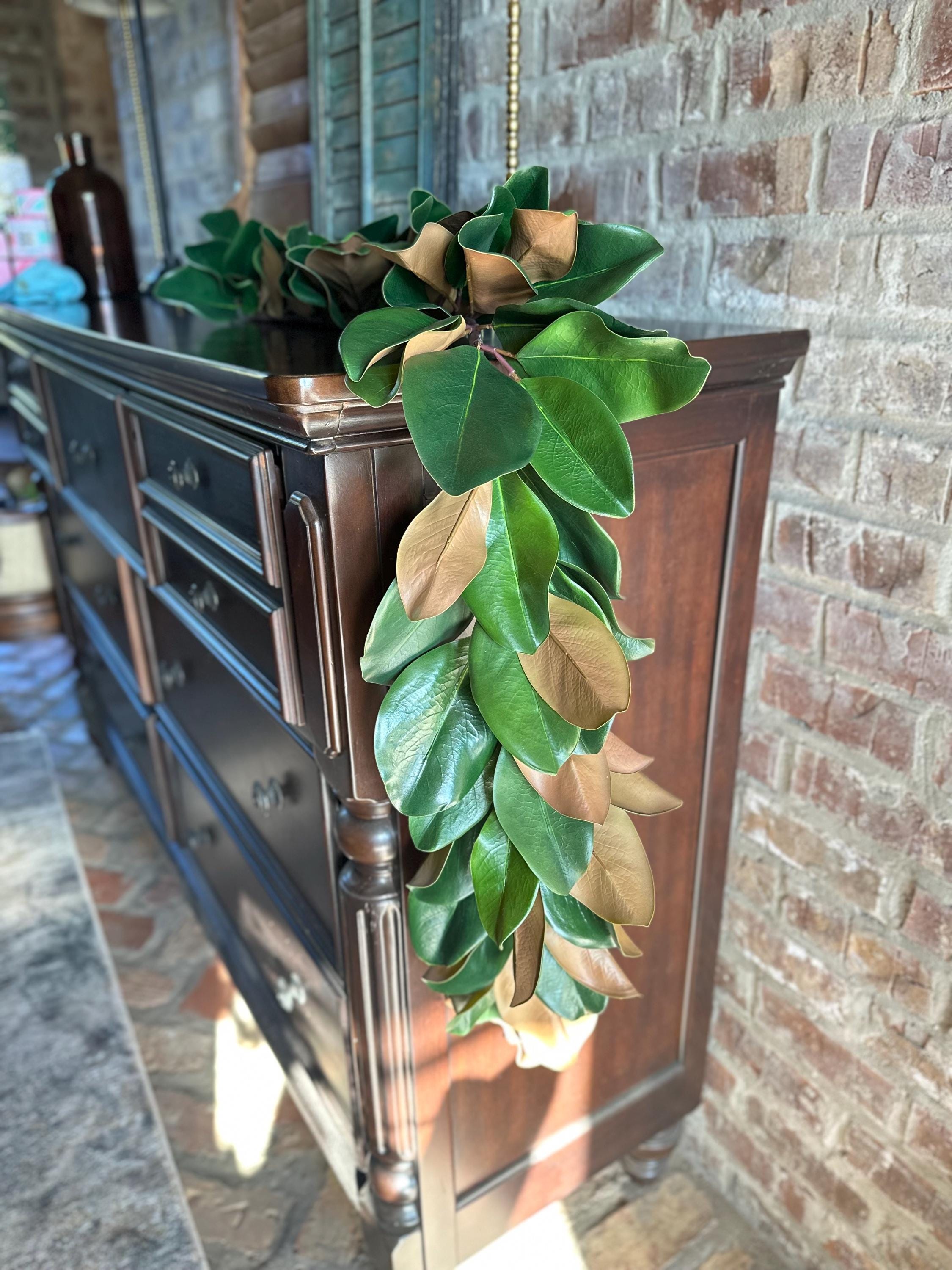 Magnolia Garland Artificial Greenery Realistic Magnolia Leaves for Wedding Decor Christmas Greenery and Year Round Home Decor 60 inch
