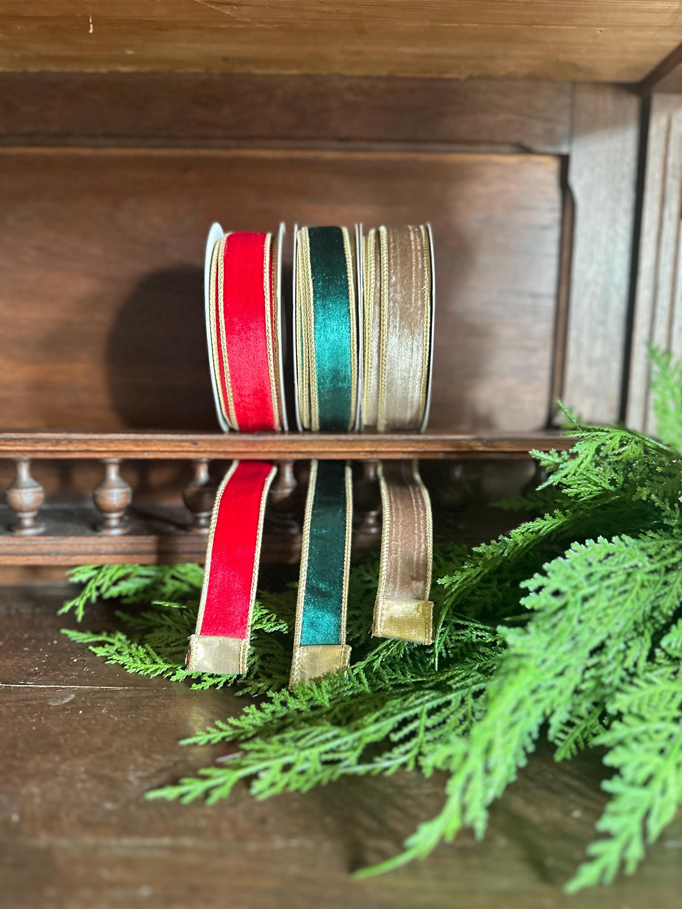 Velvet Ribbon for Christmas Tree Decoration Trim Elegant Gift Wrap Ribbon Wire Edge Ribbon Bow Making Holiday Wreath Design Green