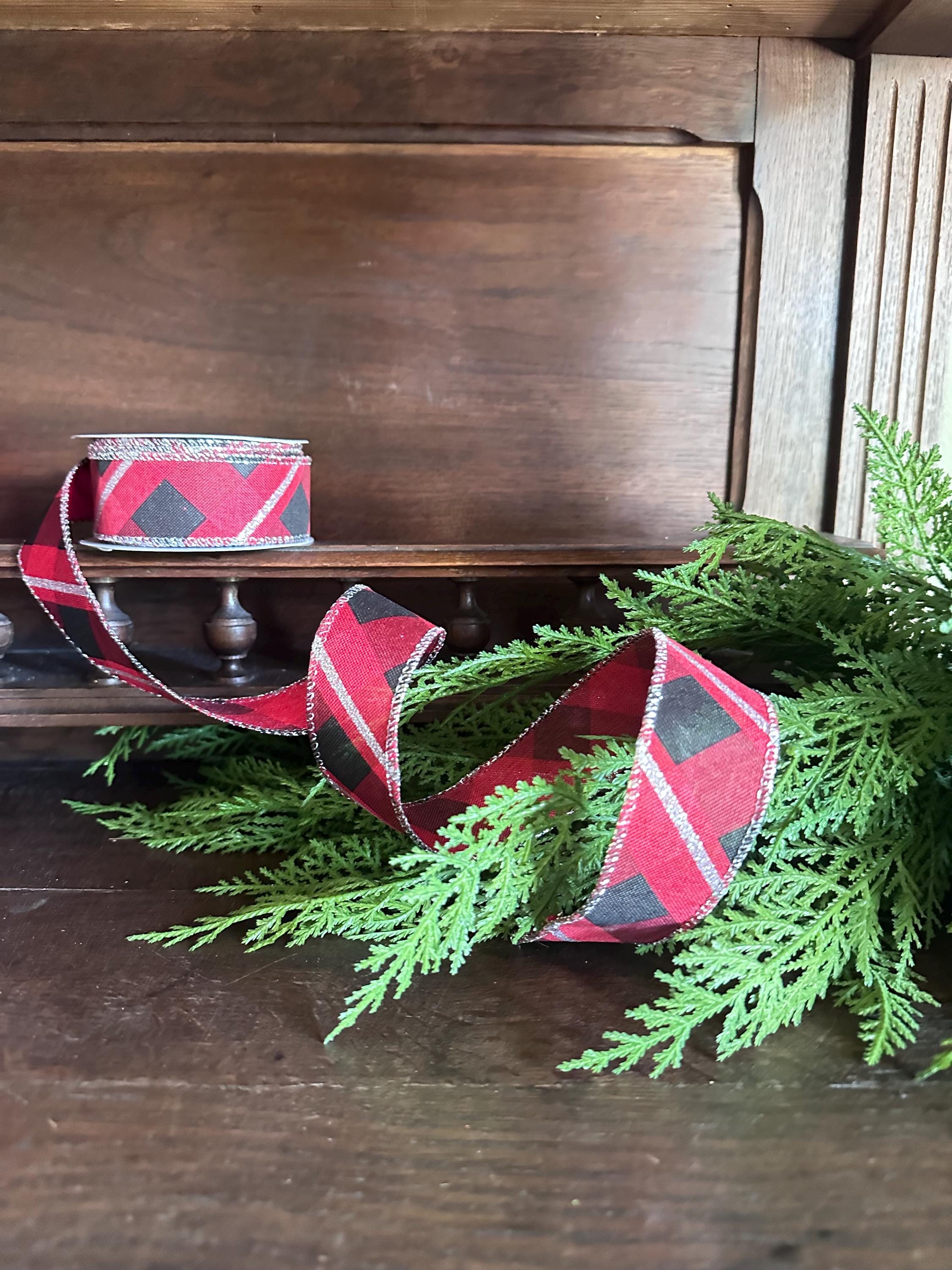 Buffalo Plaid Ribbon Metallic Trim for Christmas Wreath Bows, Gift Wrap Accent (10 Yards)