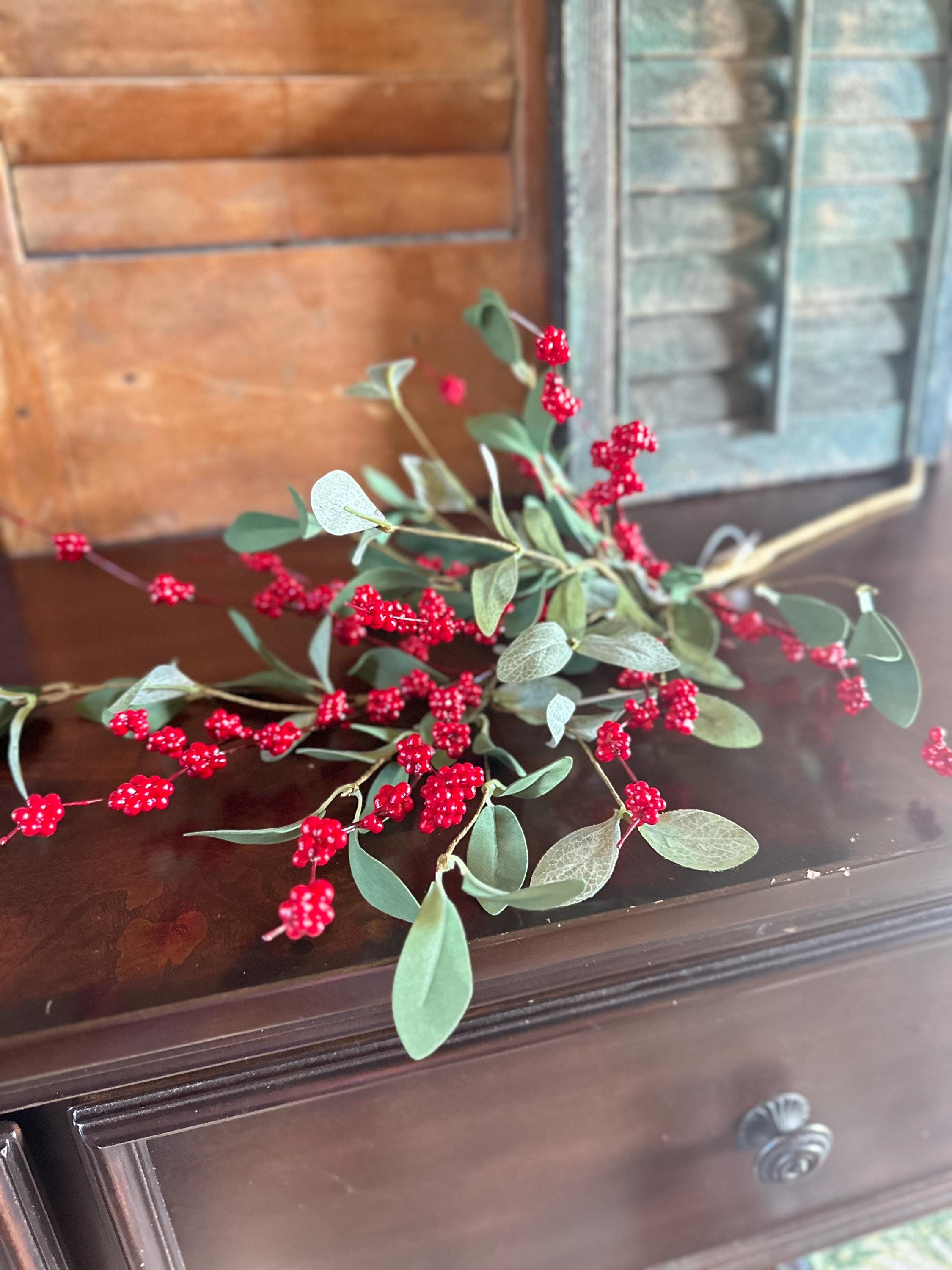 Berry Leaf Sprays Artificial Greenery Stems Decorative Berries for Wreaths Garlands Vases Holiday Floral Arrangement Christmas Berry 28 inch